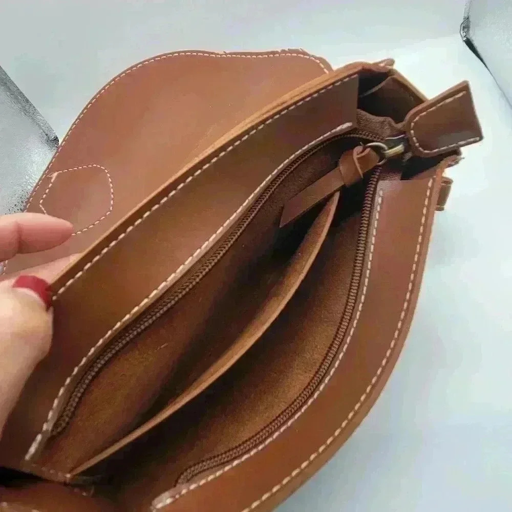 Retro Saddle Bag-Brown Cross Back Faux Leather Side Back Handmade - Picture 5 of 13